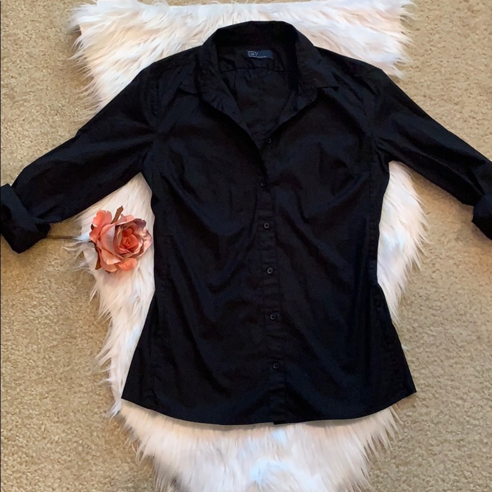 Gap button down